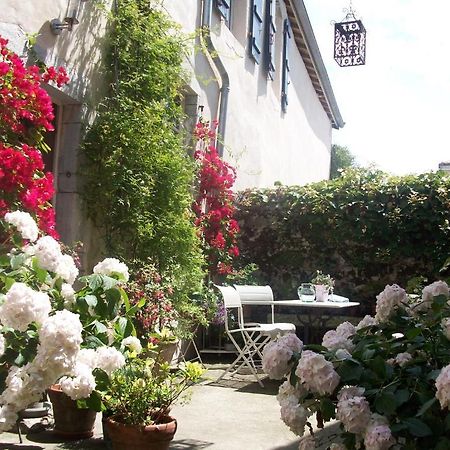 Chambres D'Hotes Aroha Sorde-lʼAbbaye Exterior foto