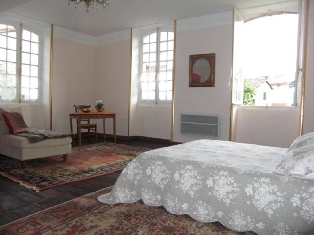Chambres D'Hotes Aroha Sorde-lʼAbbaye Cameră foto